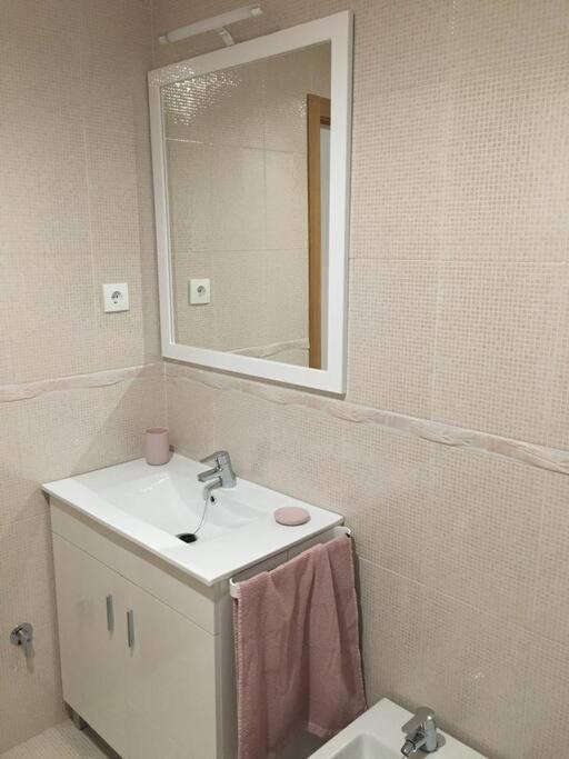 Carmarez Apartment Puerto de Vega Luaran gambar